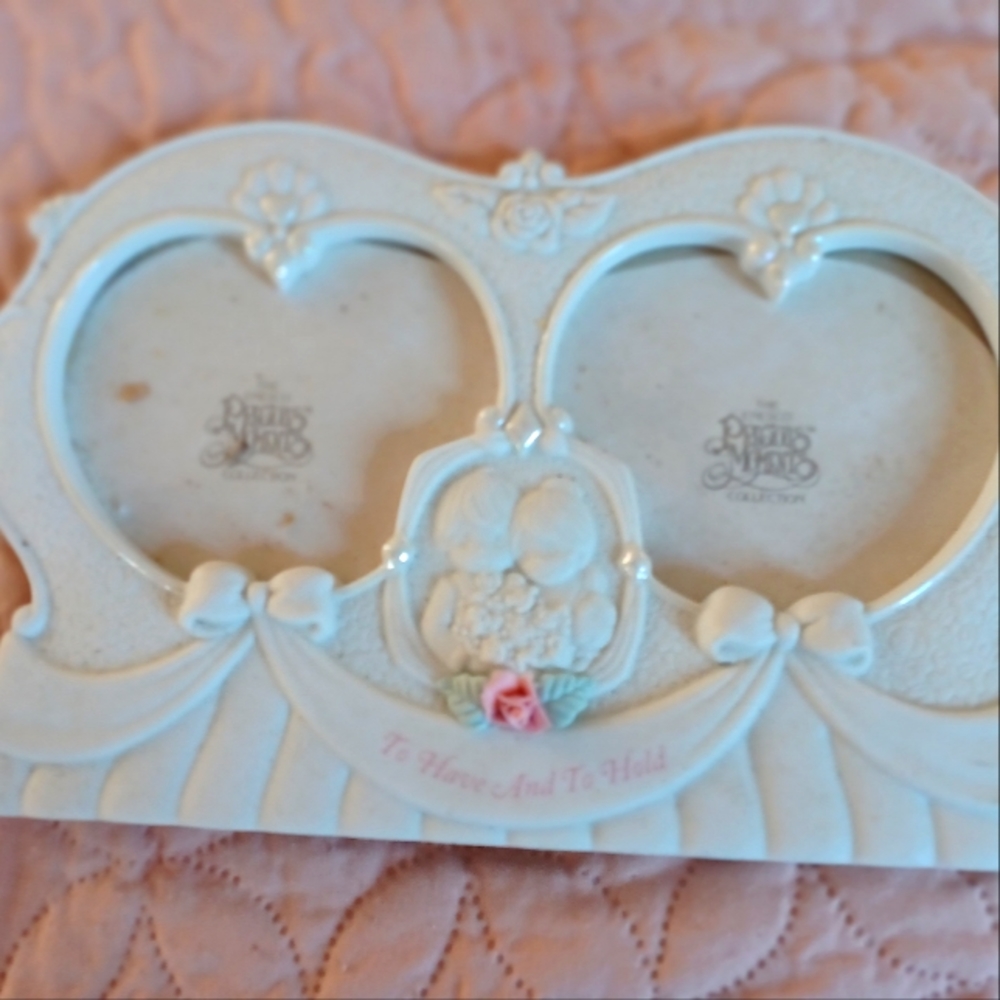 Precious Moments Heart picture frame